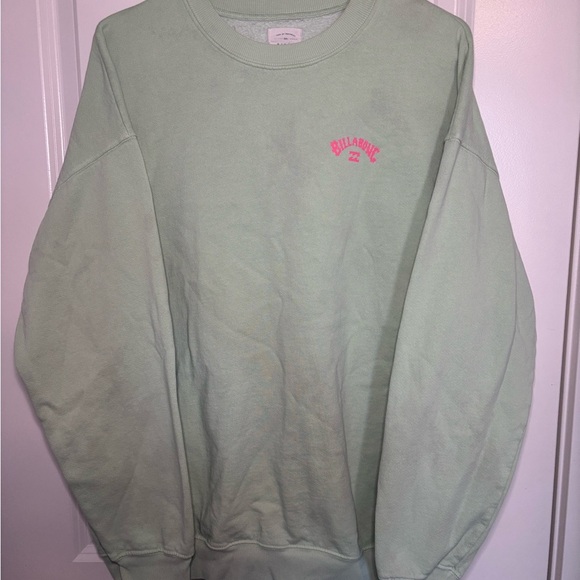 Billabong Women’s oversized Green Crewneck Sweatshirt with Pink Logo - Picture 1 of 5